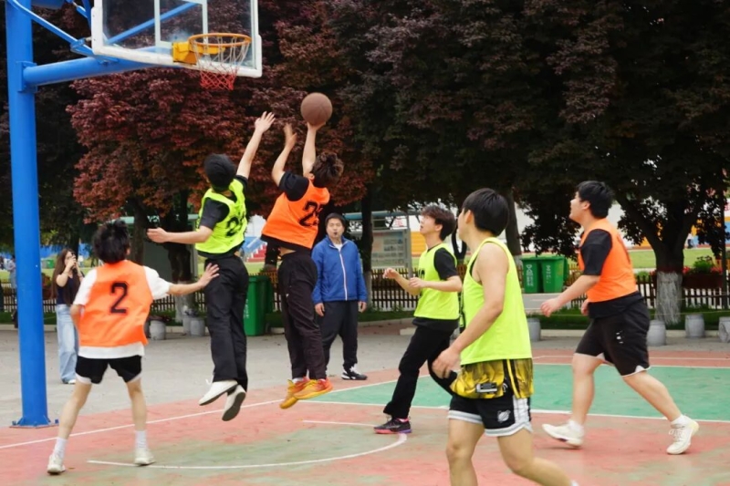 我校2026年“春光杯”篮球赛圆满落幕